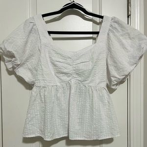 L White Puff Sleeve Blouses